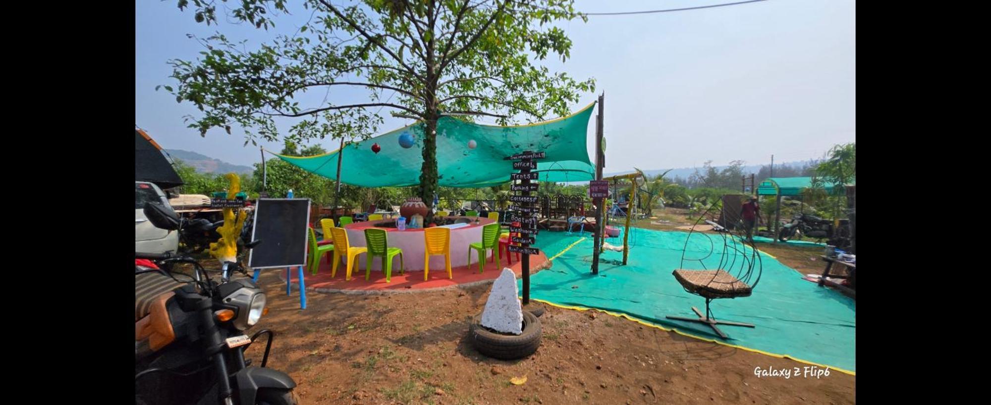 Sea Touch Beach Resort Harihareshwar Kültér fotó